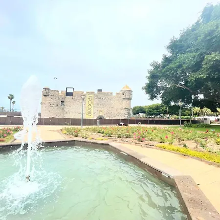 Apartment Pinhouse Canteras *